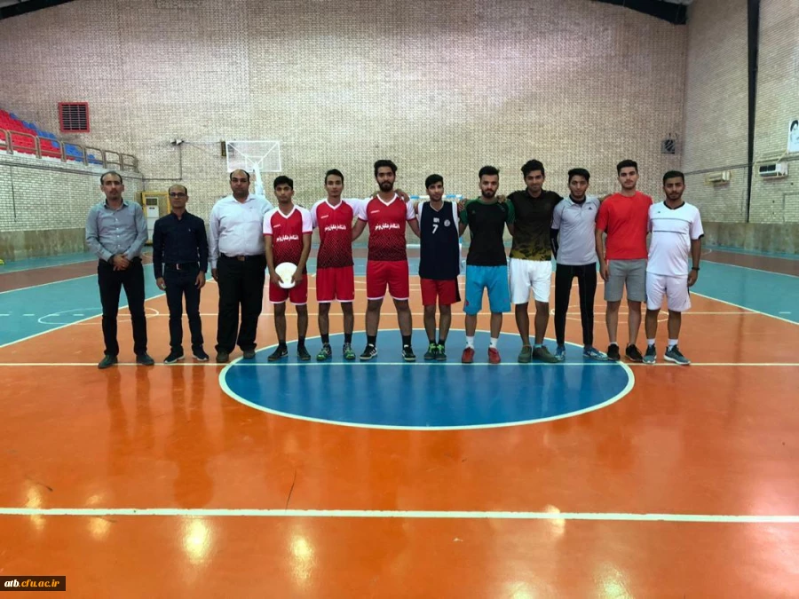 در جریان مسابقات انتخابی جشنواره ورزشی های همگانی دانشگاه ها و مؤسسات آموزش عالی استان بوشهر

کسب سهمیه شرکت در المپیاد کشوری وزارت علوم توسط دانشجویان دانشگاه فرهنگیان استان بوشهر 5