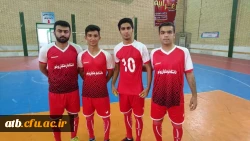 photo5947380754419920769