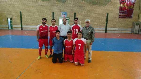 photo5947380754419920770