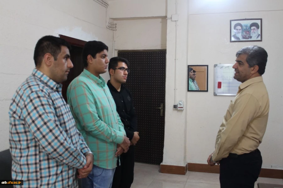 خداحافظی دانشجویان دانش آموخته ورودی ۹۴پردیس علامه طباطبایی بوشهر با رئیس دانشگاه  4