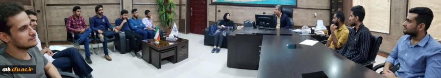 خداحافظی دانشجویان دانش آموخته ورودی ۹۴پردیس علامه طباطبایی بوشهر با رئیس دانشگاه  5