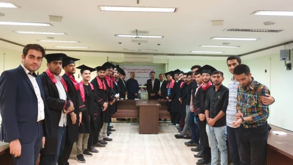 در مشهد مقدس

برگزاری چهارمین جشن دانش آموختگی دانشجومعلمان پسر دانشگاه فرهنگیان استان بوشهر 4