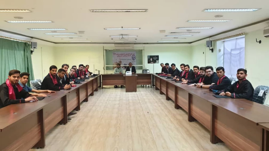 در مشهد مقدس

برگزاری چهارمین جشن دانش آموختگی دانشجومعلمان پسر دانشگاه فرهنگیان استان بوشهر 9