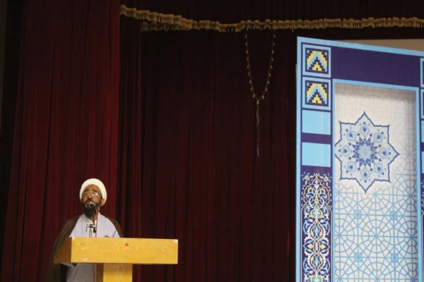 با حضور مشاور رئیس دانشگاه فرهنگیان کشور؛
برگزاری آئین استقبال دانشجومعلمان نوورود پردیس علامه طباطبایی بوشهر
 5