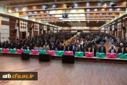 با حضور مشاور اجرایی معاون طرح و برنامه و توسعه مدیریت و مدیرکل حقوقی دانشگاه فرهنگیان

جشن بزرگ روز دانشجو دانشگاه فرهنگیان استان بوشهر برگزار شد 3
