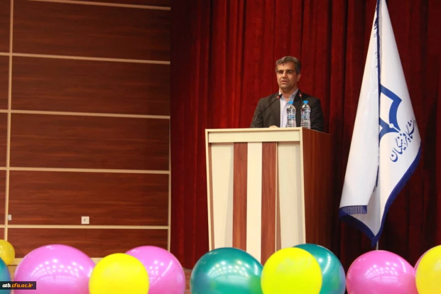 با حضور مشاور اجرایی معاون طرح و برنامه و توسعه مدیریت و مدیرکل حقوقی دانشگاه فرهنگیان

جشن بزرگ روز دانشجو دانشگاه فرهنگیان استان بوشهر برگزار شد 6